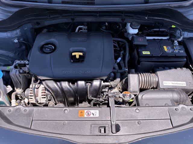 Used 2024 Kia Soul LX w/ Option Group 015 FWD image 15