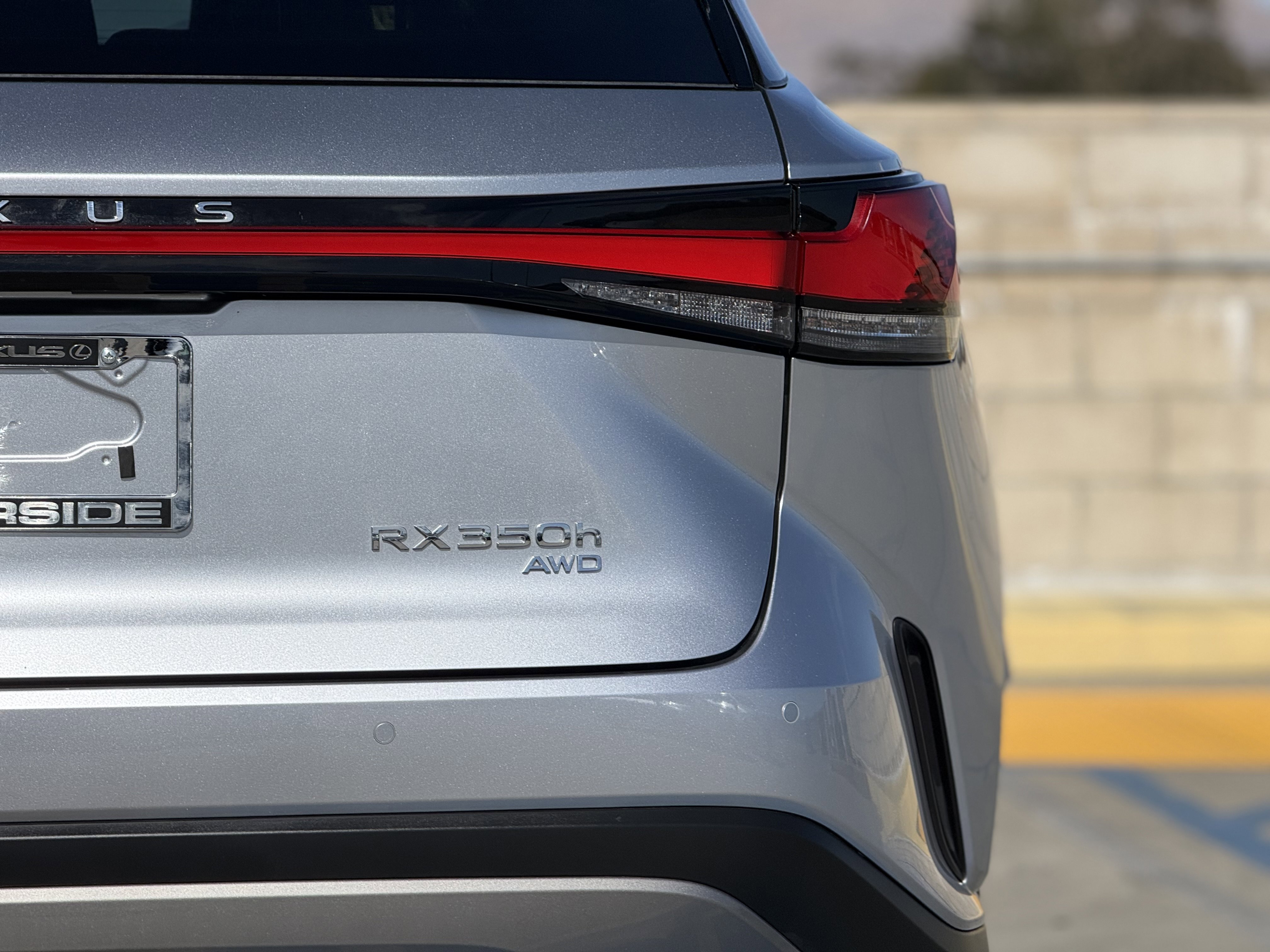 Used 2025 Lexus RX 350h w/ Convenience Package image 12