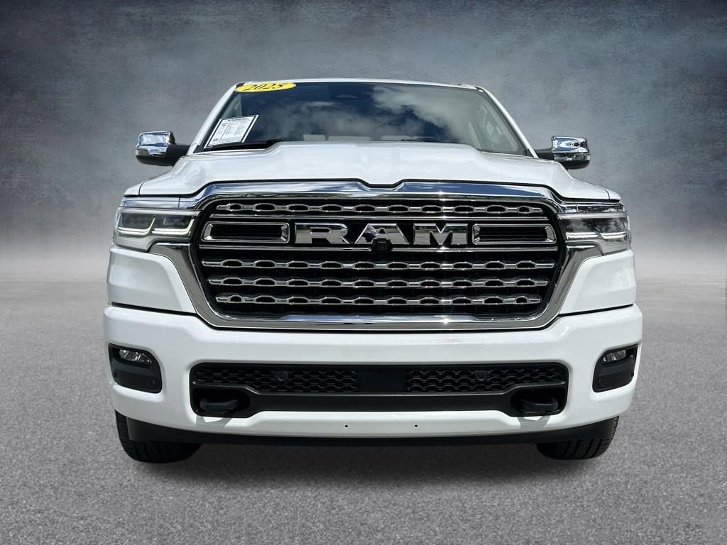 Used 2025 RAM 1500 Limited AWD/4WD image 2