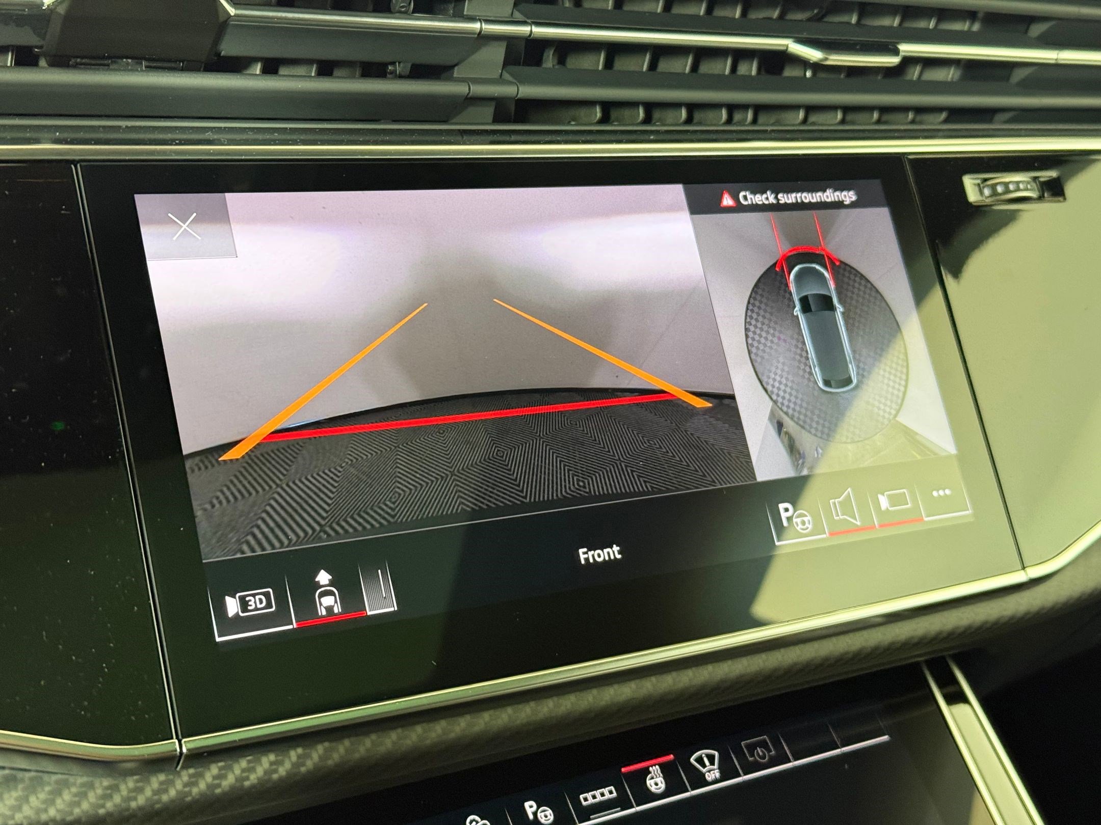 New 2026 Audi RS Q8 performance image 25