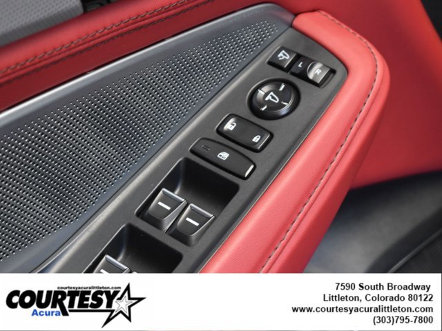 Used 2025 Acura MDX A-Spec image 8