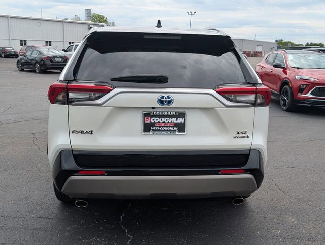 Used 2022 Toyota RAV4 XSE w/ XSE Grade Weather Package AWD/4WD image 7