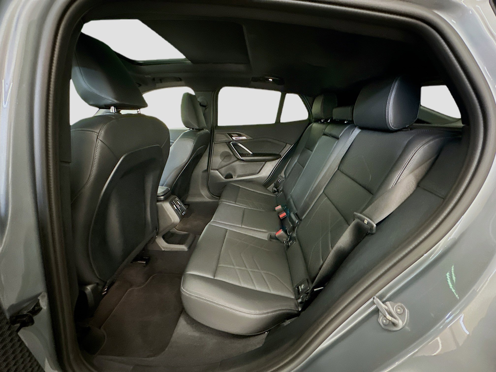 Used 2025 BMW X2 xDrive28i image 29