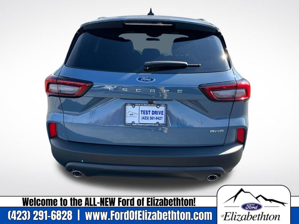New 2026 Ford Escape ST-Line image 4