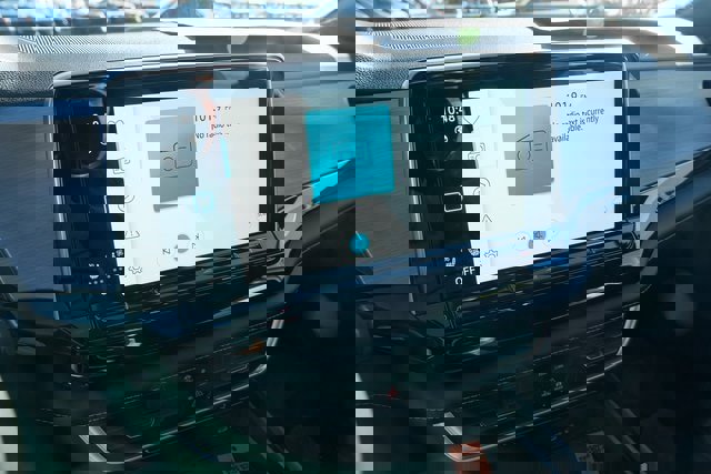 New 2026 Volkswagen Atlas Cross Sport SE image 20