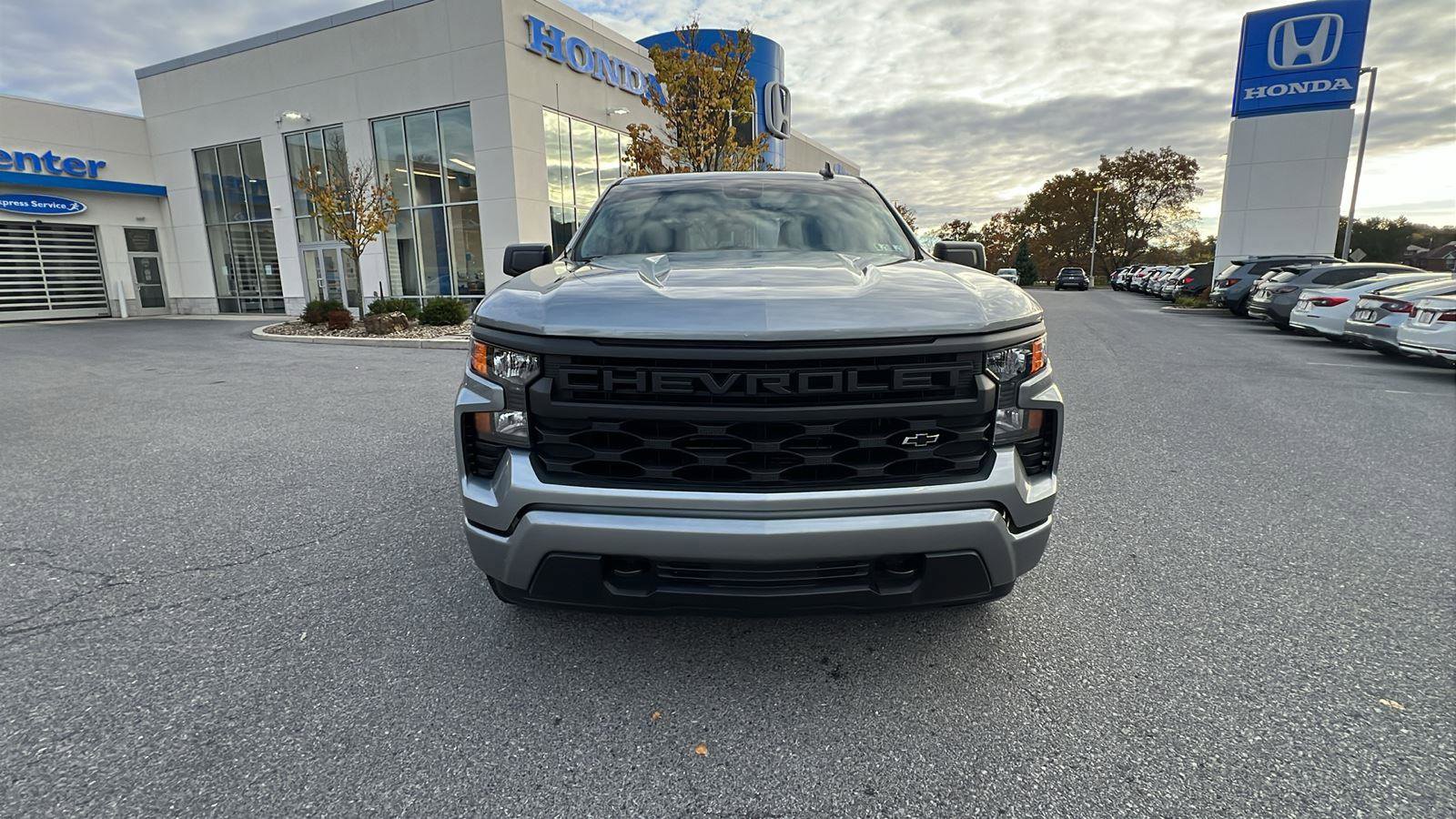Used 2025 Chevrolet Silverado 1500 Custom w/ Turbomax Blackout Package image 9