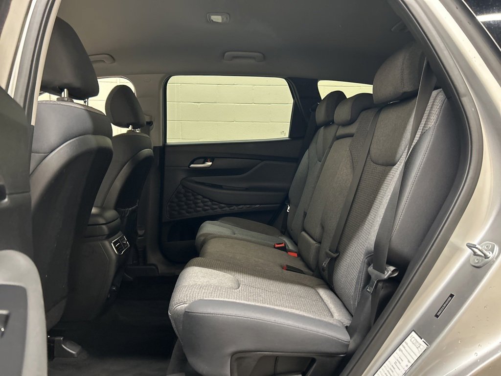 Used 2023 Hyundai Santa Fe SEL image 8
