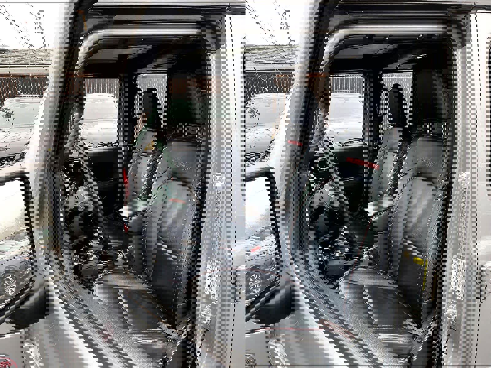 Used 2018 Jeep Wrangler Unlimited Rubicon image 25