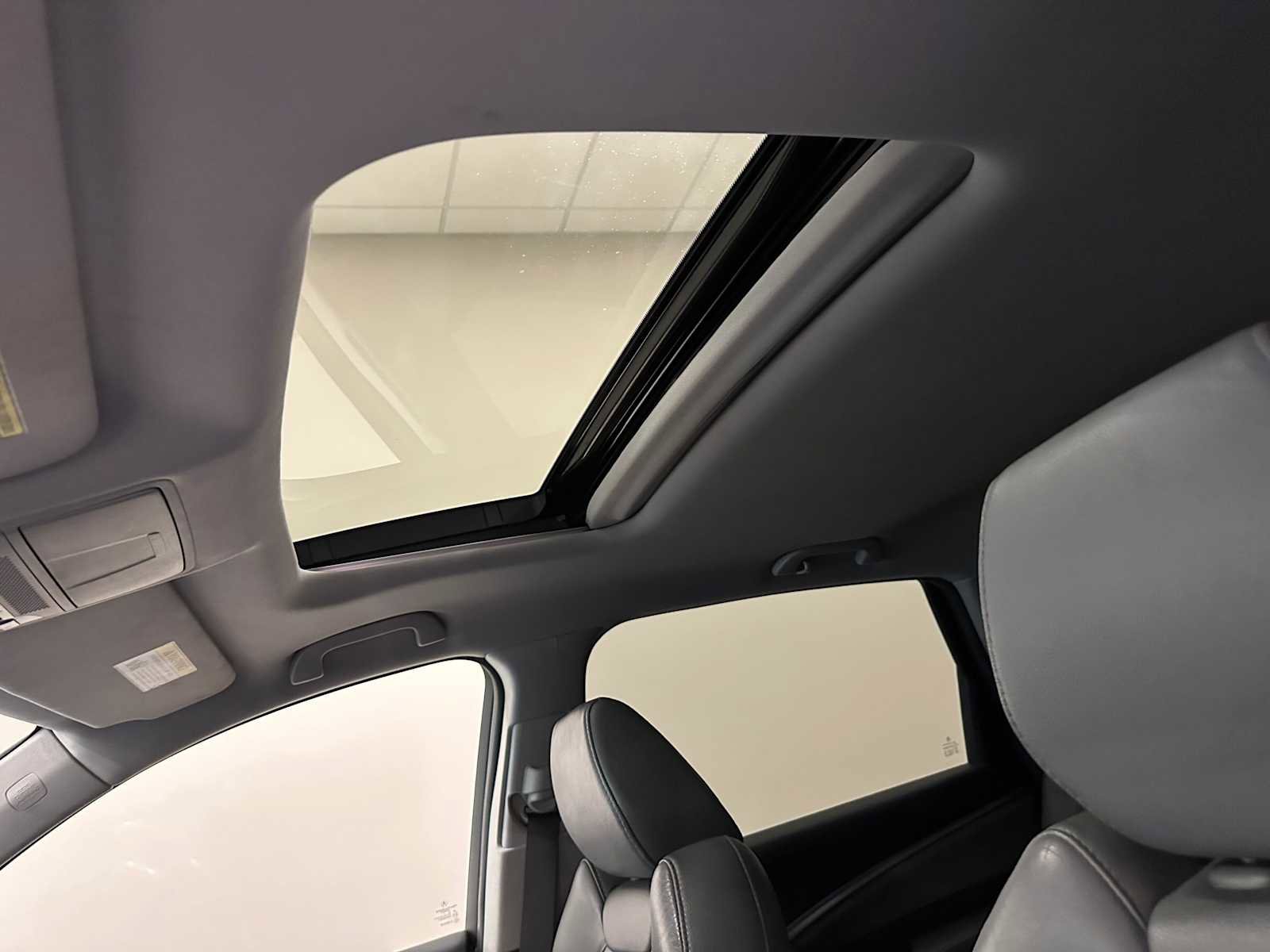 Used 2014 Acura MDX SH-AWD w/ Technology Package image 20