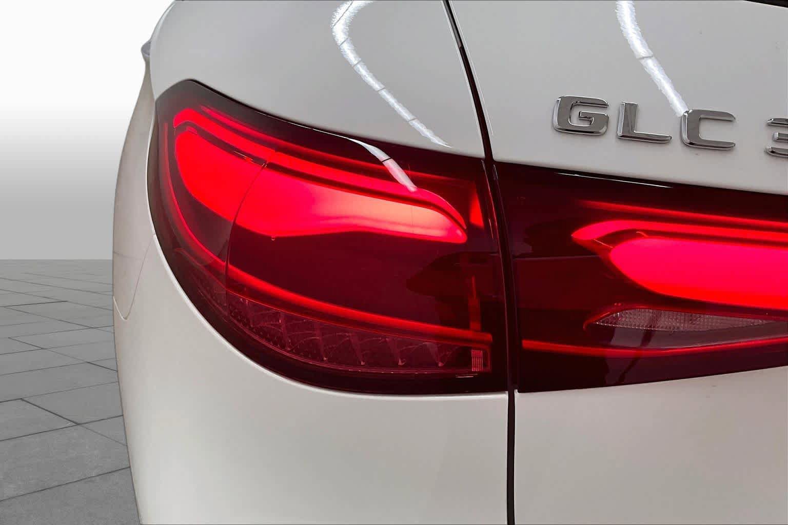 Certified 2023 Mercedes-Benz GLC 300 4MATIC image 28