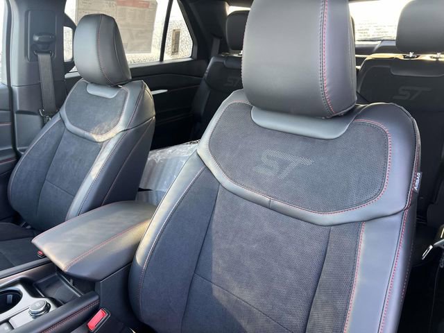 New 2026 Ford Explorer ST w/ Sun And Sound Package image 19