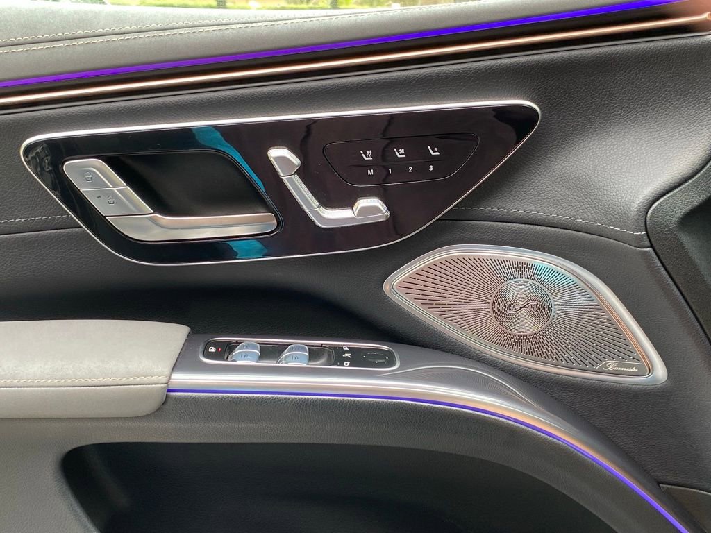 Used 2023 Mercedes-Benz EQS 450+ SUV image 44