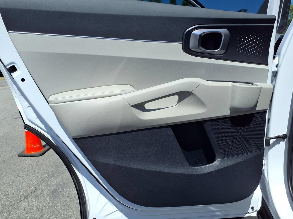 Certified 2023 Kia Sorento S w/ Panoramic Sunroof Package FWD image 21