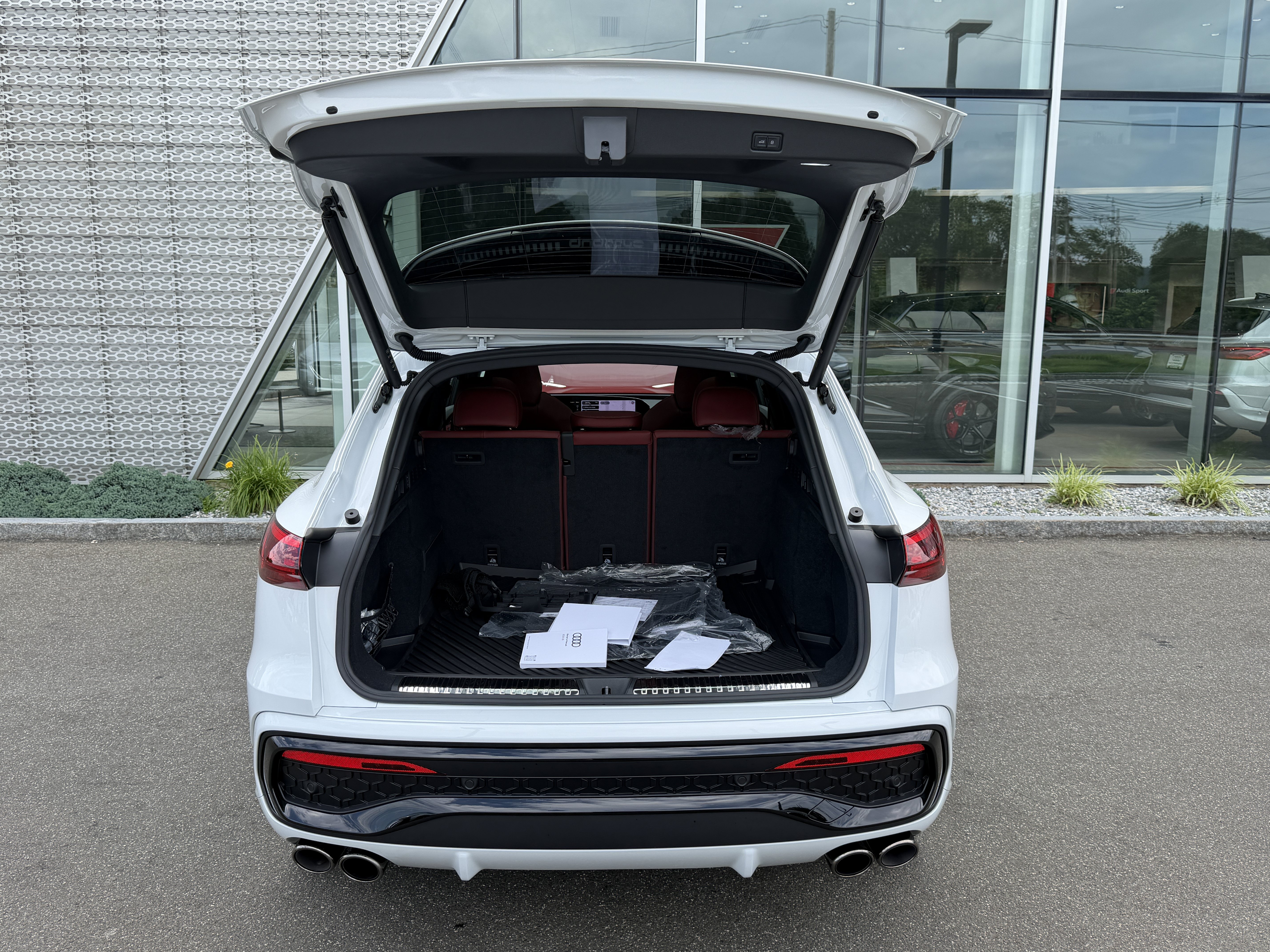 New 2026 Audi SQ5 Premium Plus AWD/4WD image 18