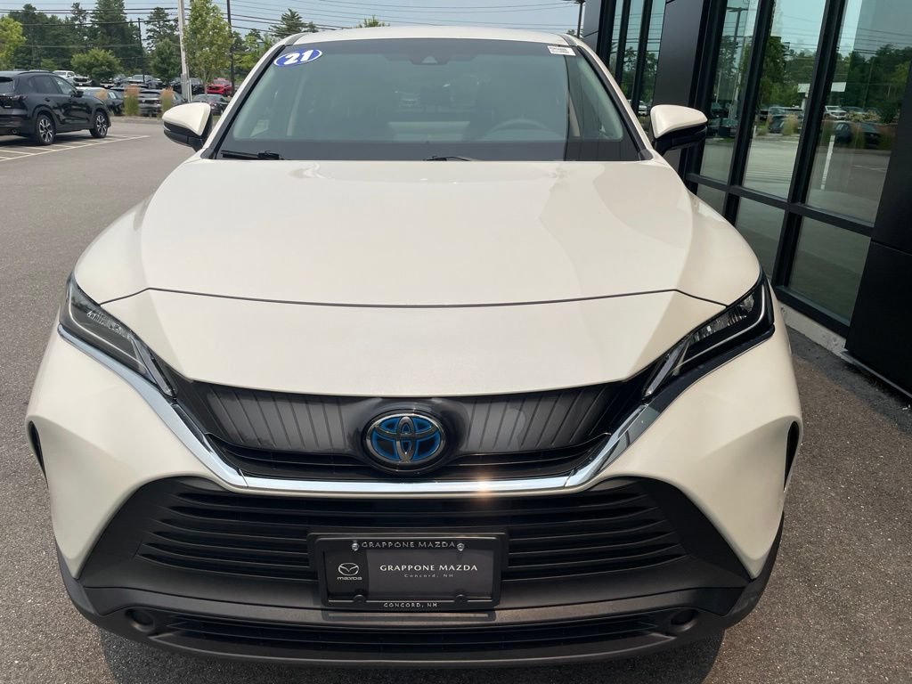 Used 2021 Toyota Venza LE w/ Carpet Mat Package (TMS) AWD/4WD image 2