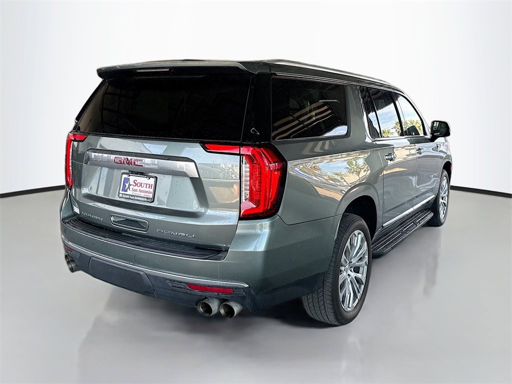 Used 2024 GMC Yukon XL Denali w/ Advanced Technology Package image 5