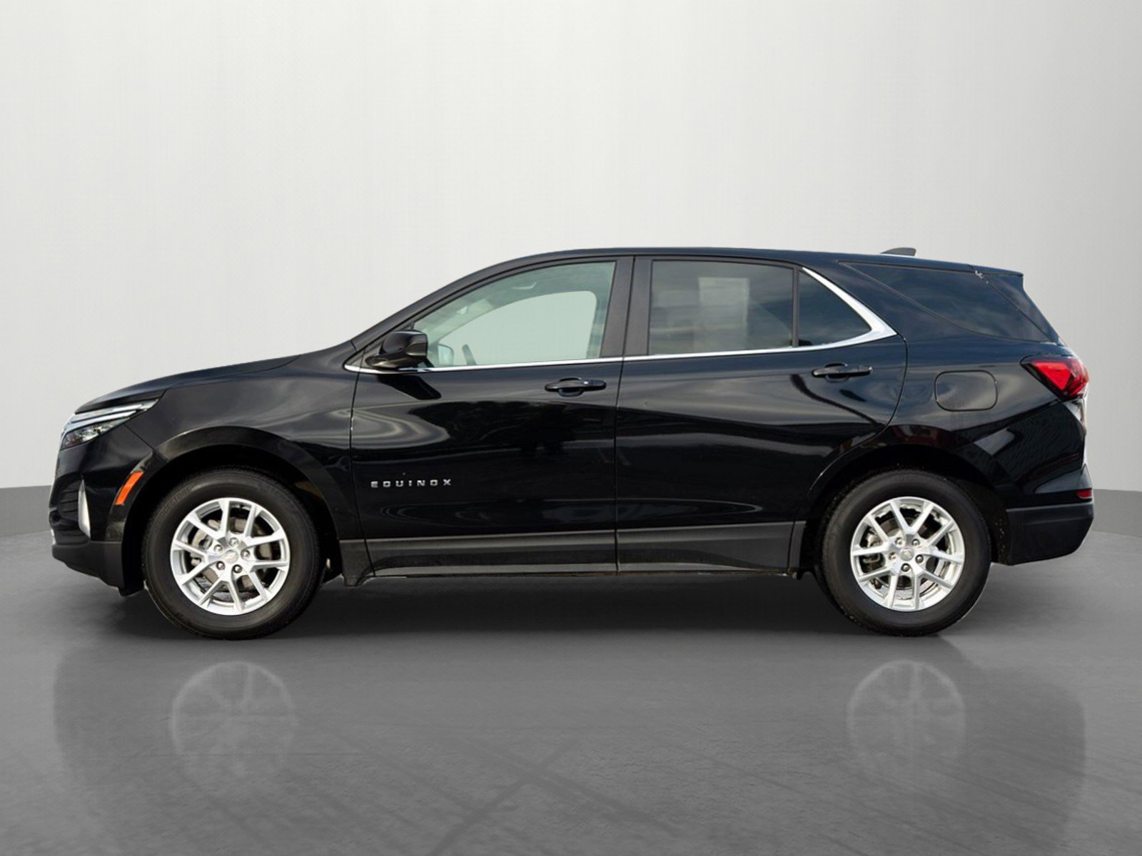 Used 2024 Chevrolet Equinox LT image 4