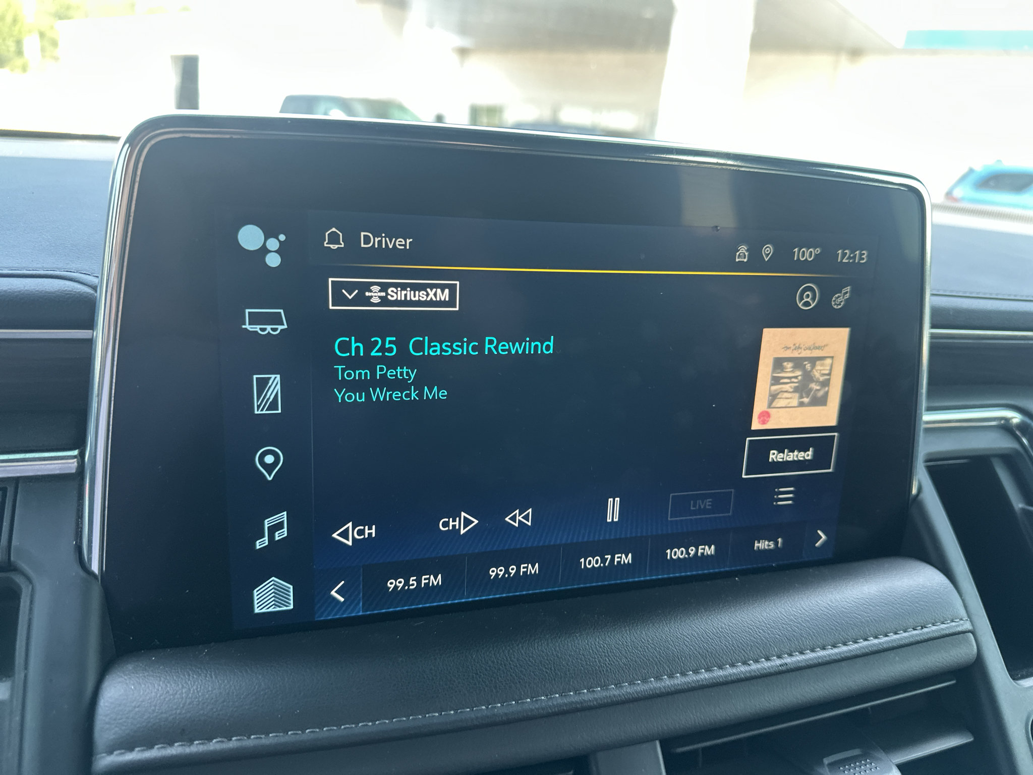 Used 2024 Chevrolet Tahoe LT AWD/4WD image 33
