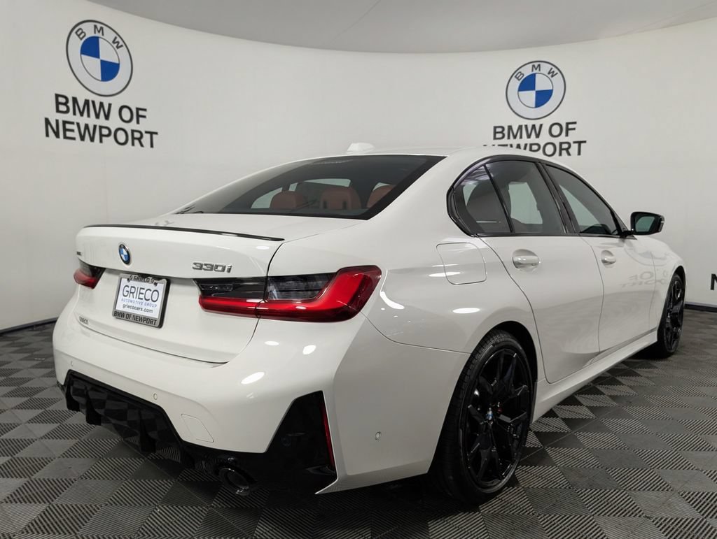 New 2026 BMW 330i xDrive Sedan w/ M Sport Package AWD/4WD image 6