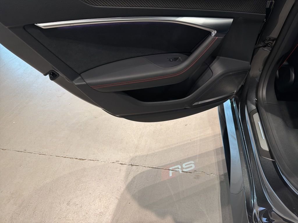 Used 2022 Audi RS 7 Sportback w/ Black Optic Package AWD/4WD image 39