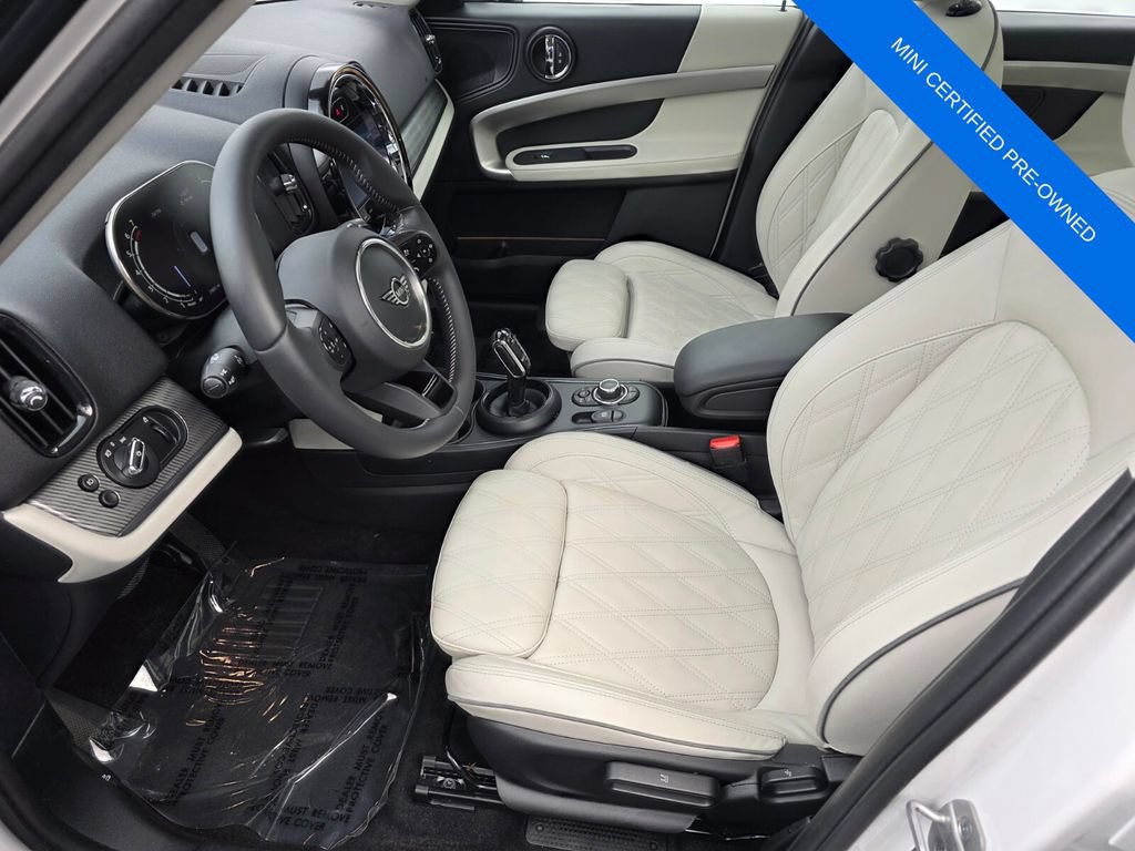 Used 2024 MINI Cooper Countryman S w/ Signature Upholstery Package FWD image 9