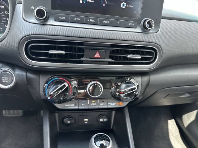 Used 2023 Hyundai Kona SEL AWD/4WD image 19