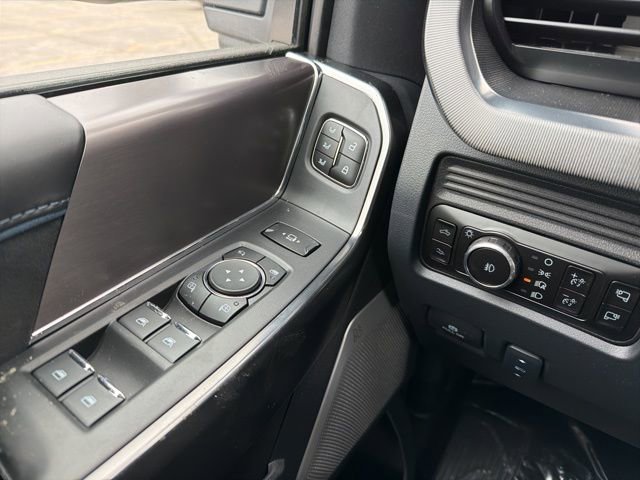 New 2026 Ford F250 Platinum image 26