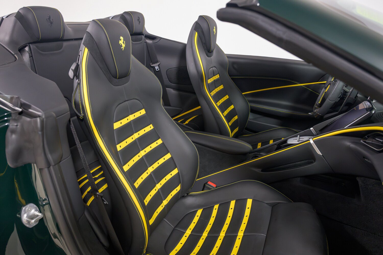 Used 2025 Ferrari Roma Spider RWD image 35
