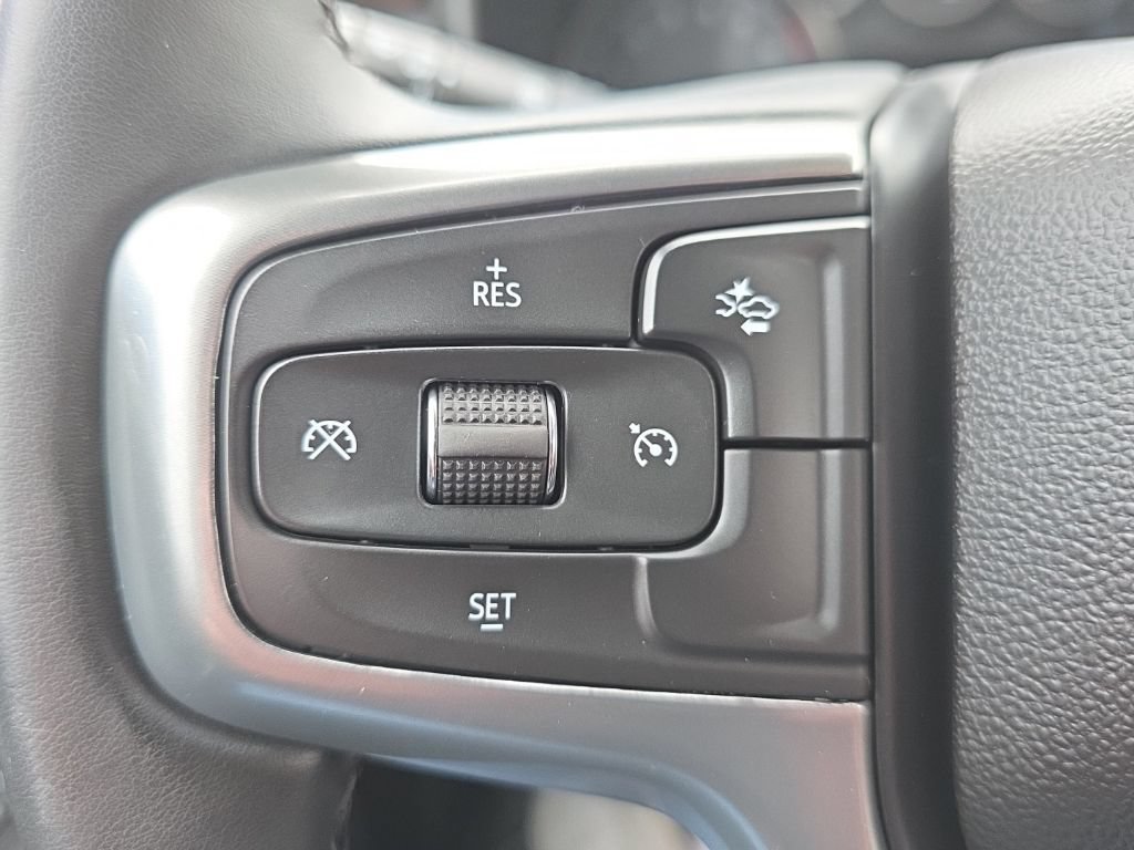 Used 2023 Chevrolet Suburban LS AWD/4WD image 19