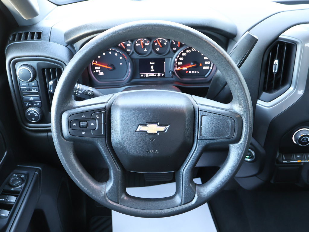 Used 2023 Chevrolet Silverado 1500 Custom AWD/4WD image 16