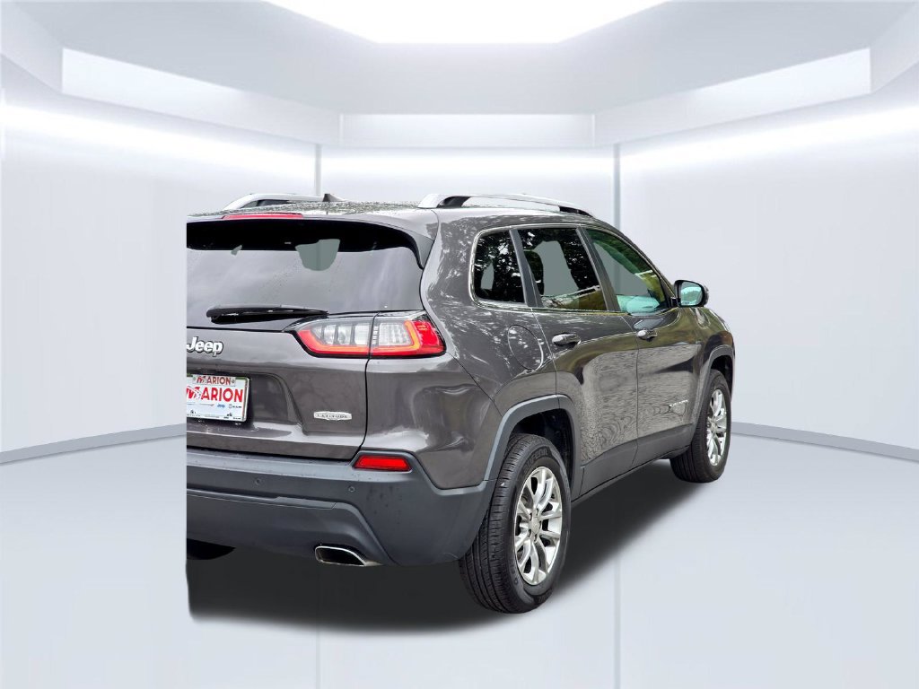 Used 2019 Jeep Cherokee Latitude Plus w/ Comfort/Convenience Group AWD/4WD image 48