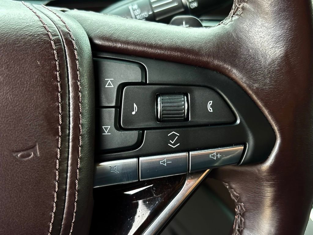 Used 2024 Cadillac Escalade ESV Sport Platinum w/ Heavy-Duty Trailer Package image 23