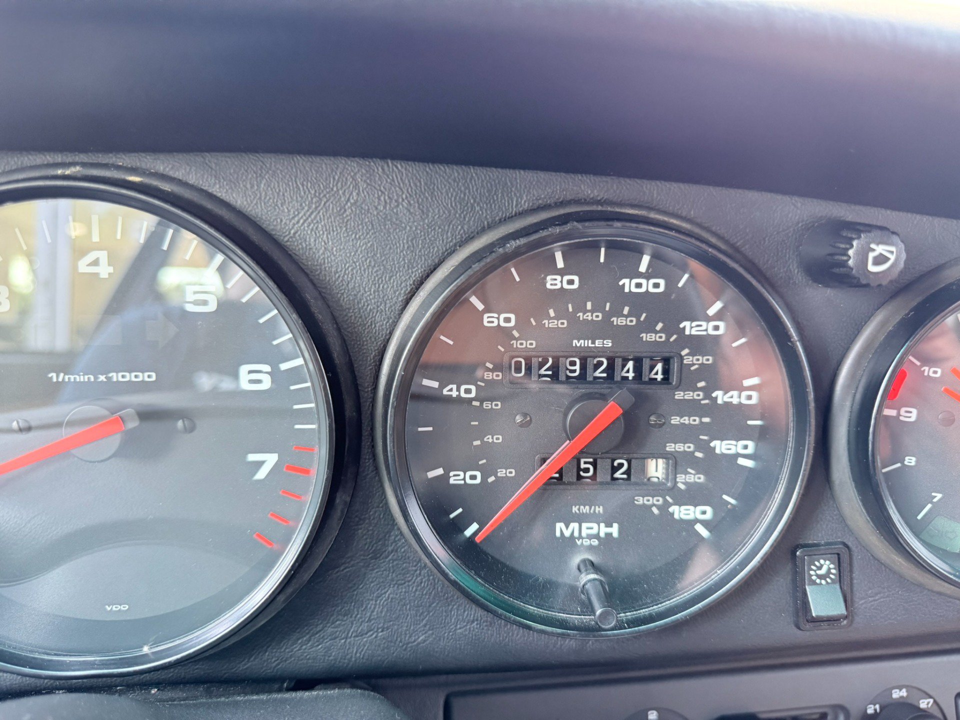 Used 1997 Porsche 911 Carrera RWD image 36
