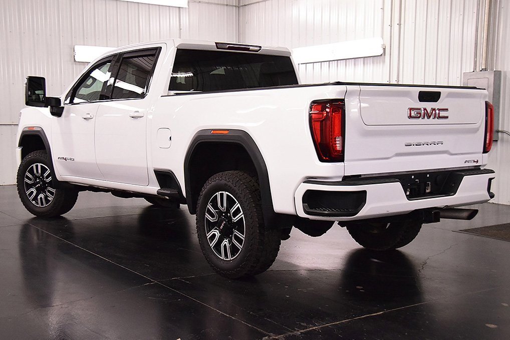 Used 2021 GMC Sierra 2500 AT4 image 5