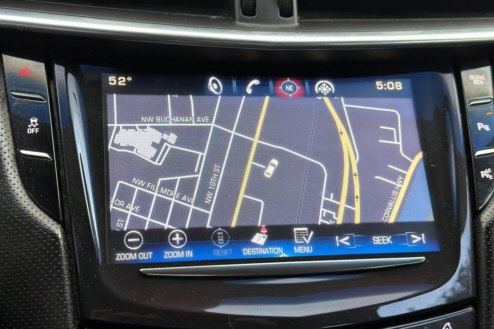 Used 2015 Cadillac XTS Luxury image 18