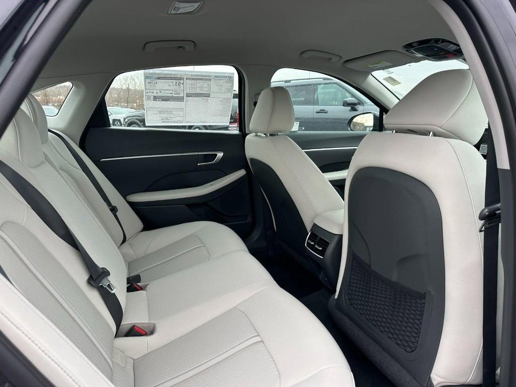 New 2026 Hyundai Sonata Blue FWD image 4