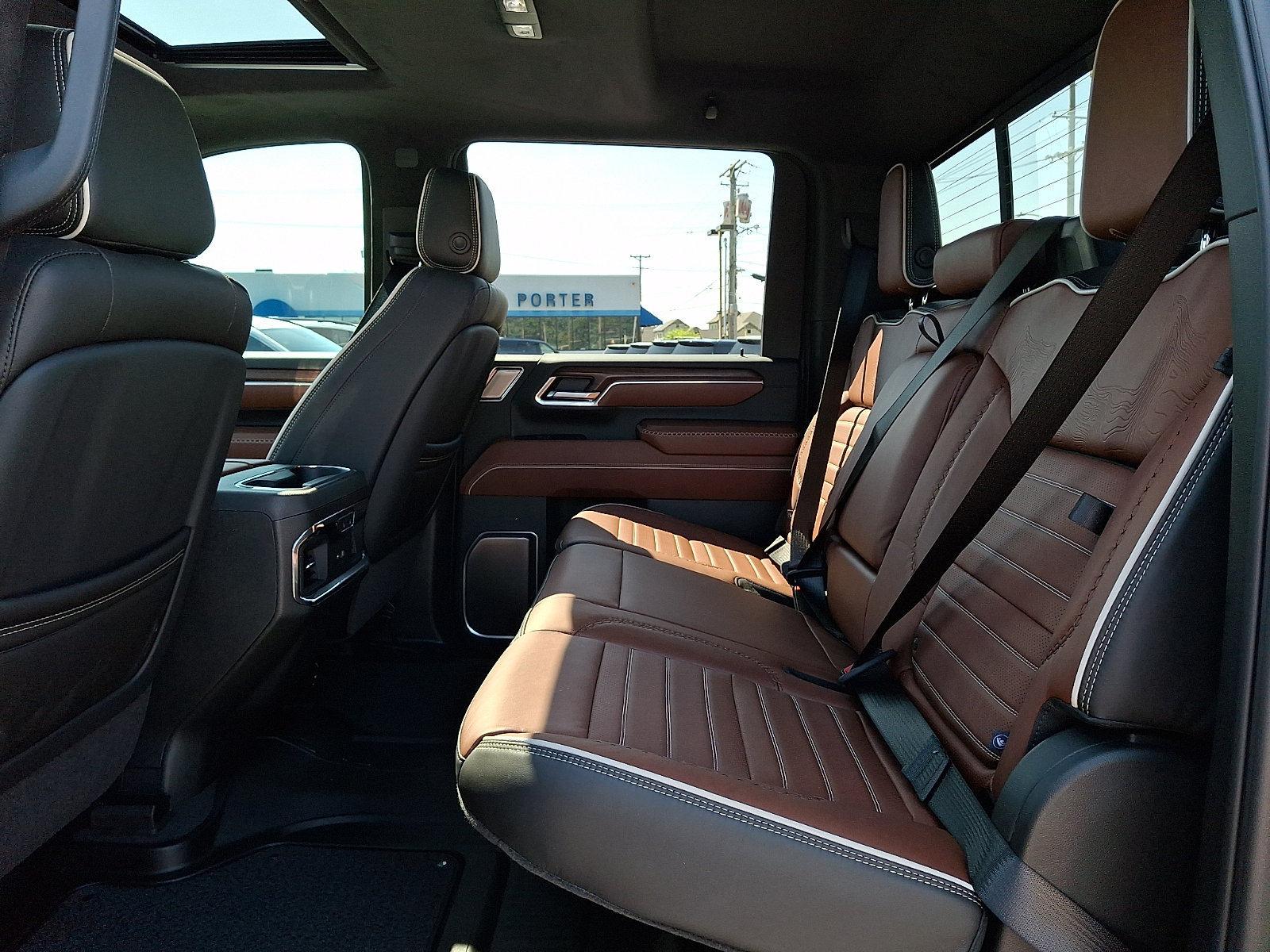 Certified 2025 GMC Sierra 2500 Denali Ultimate AWD/4WD image 10