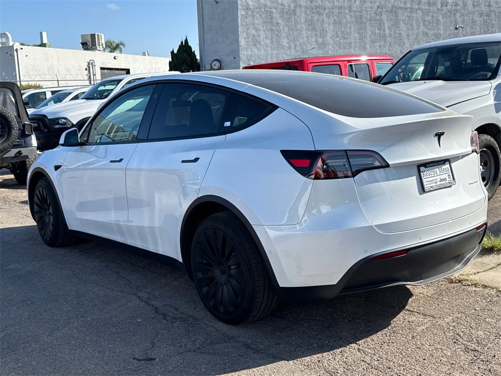 Used 2021 Tesla Model Y Long Range image 10