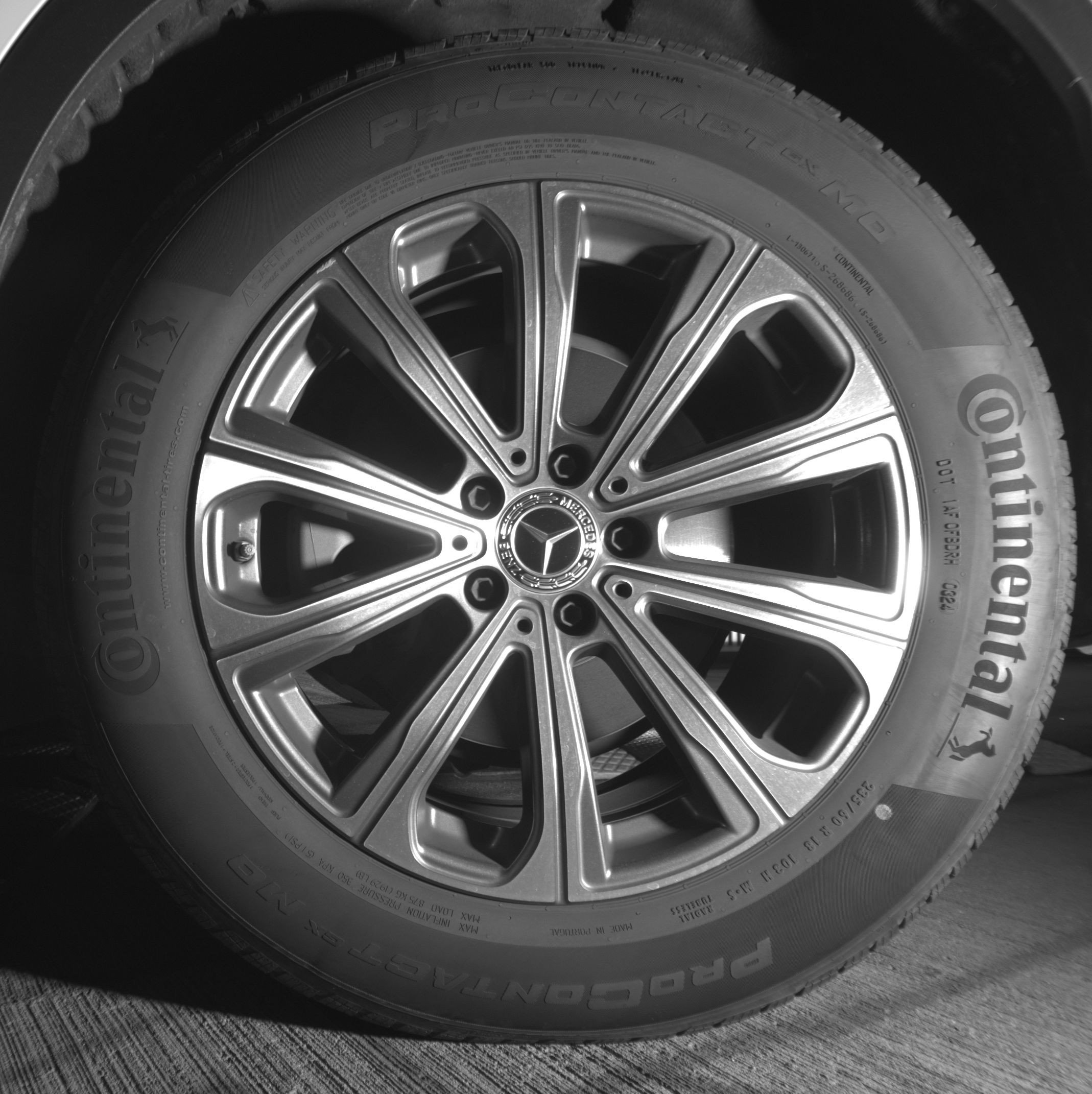 Used 2024 Mercedes-Benz GLC 300 image 14