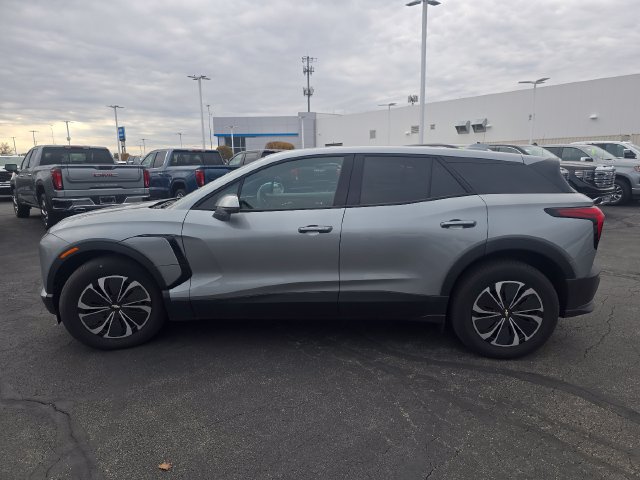 New 2025 Chevrolet Blazer EV LT AWD/4WD image 17