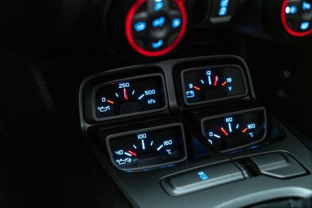 Used 2012 Chevrolet Camaro SS RWD image 27