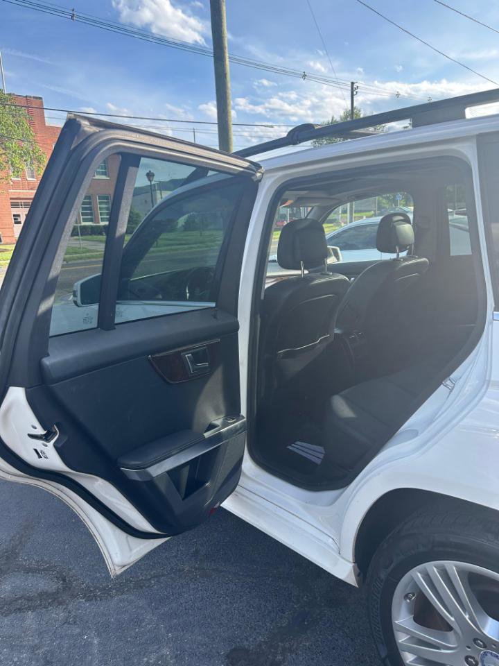 Used 2014 Mercedes-Benz GLK 350 4MATIC image 17