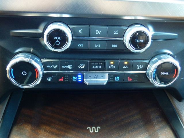 Used 2023 Ford F250 King Ranch w/ FX4 Off-Road Package AWD/4WD image 31