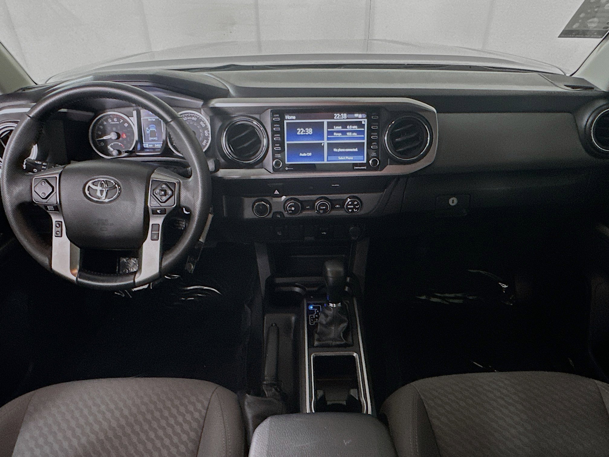 Used 2023 Toyota Tacoma SR5 w/ SR5 Appearance Package image 26