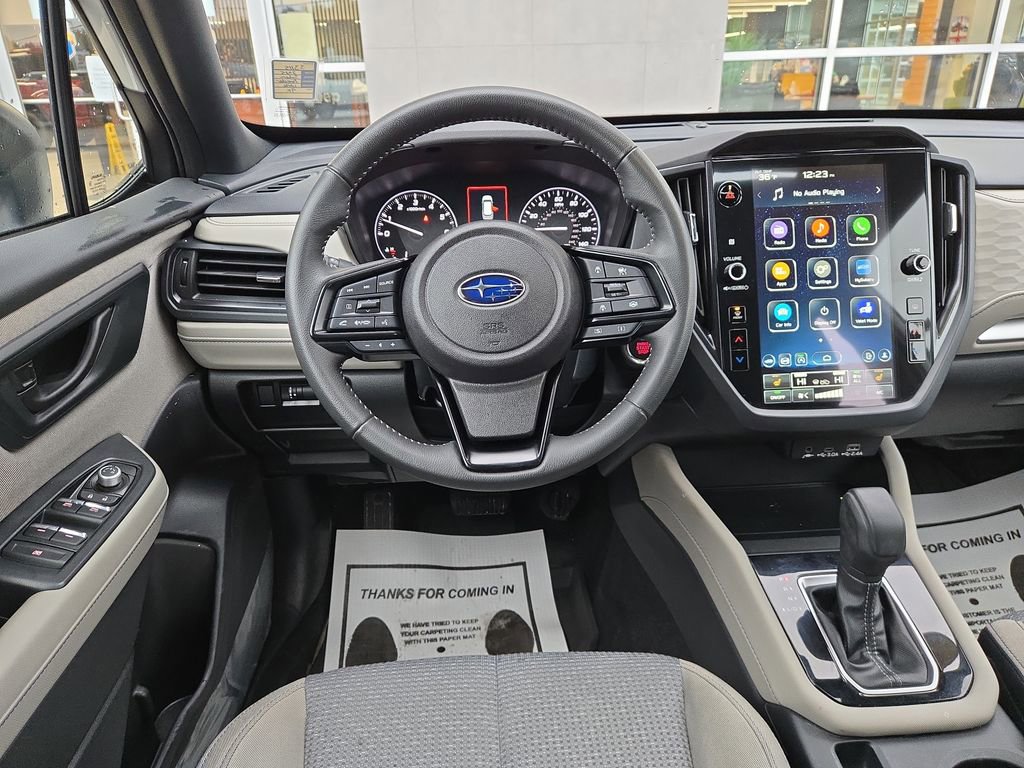 Used 2025 Subaru Forester Premium image 19