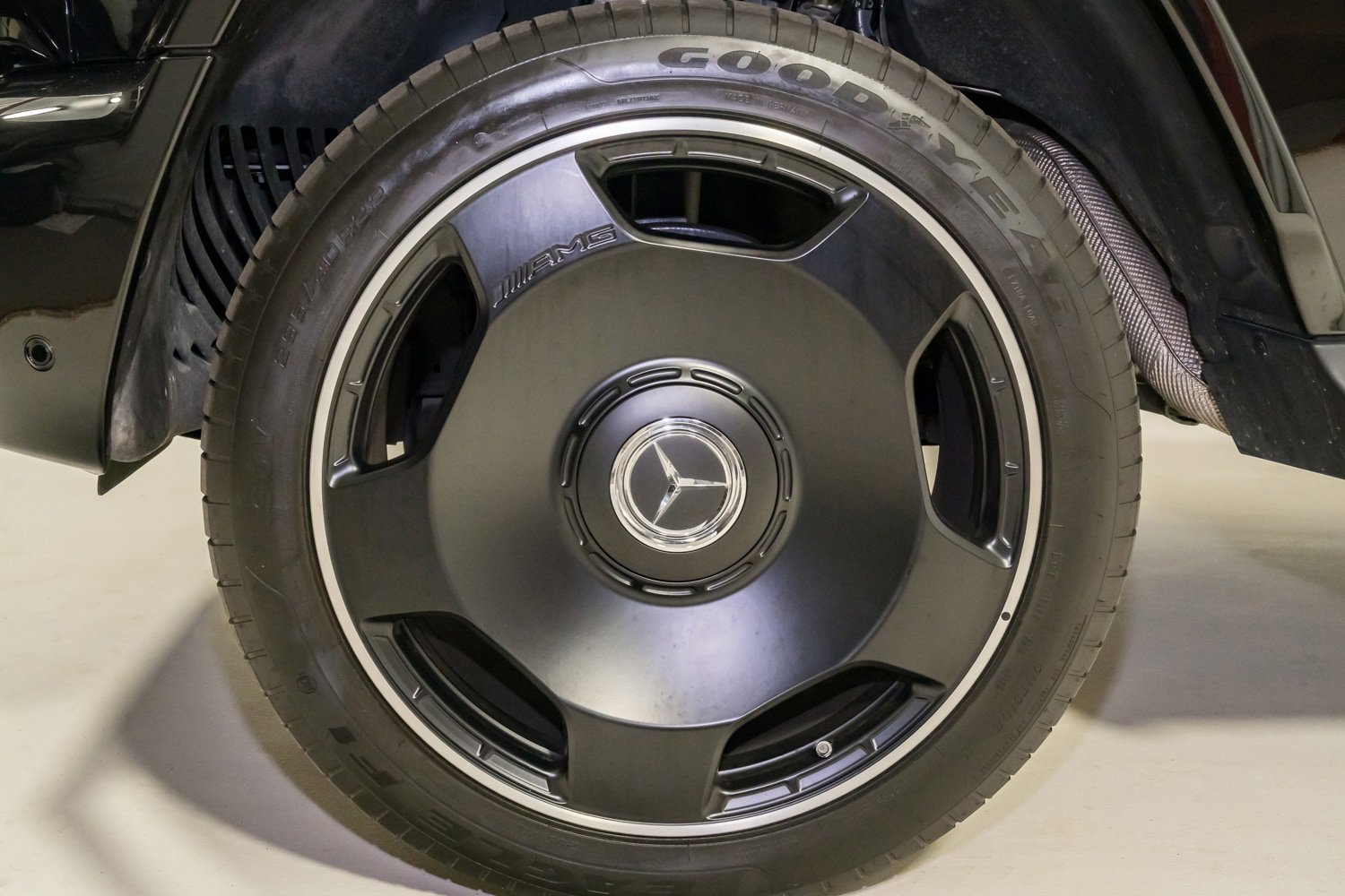 Used 2025 Mercedes-Benz G 63 AMG 4MATIC image 12