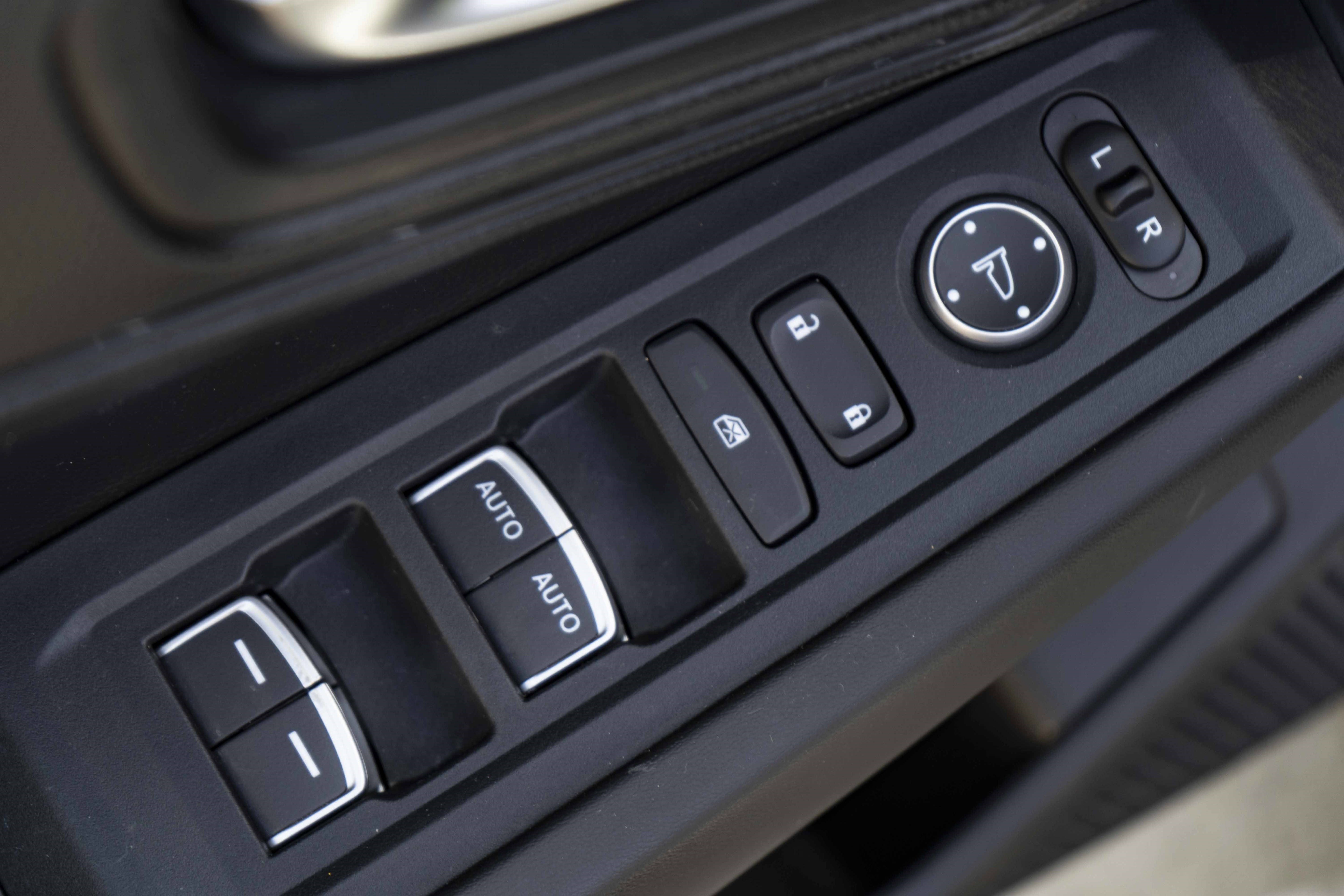 Certified 2023 Honda Accord LX image 35