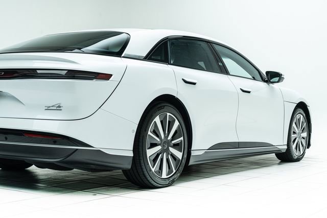 Used 2022 Lucid Air Grand Touring image 13