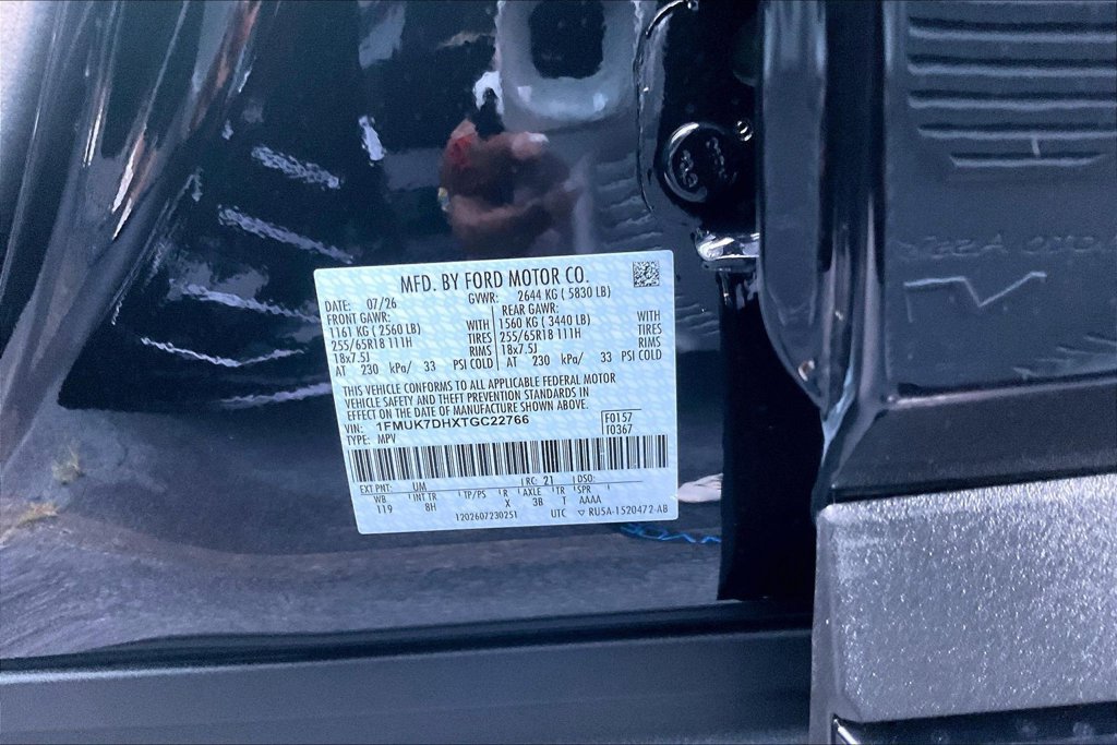 New 2026 Ford Explorer Active RWD image 13