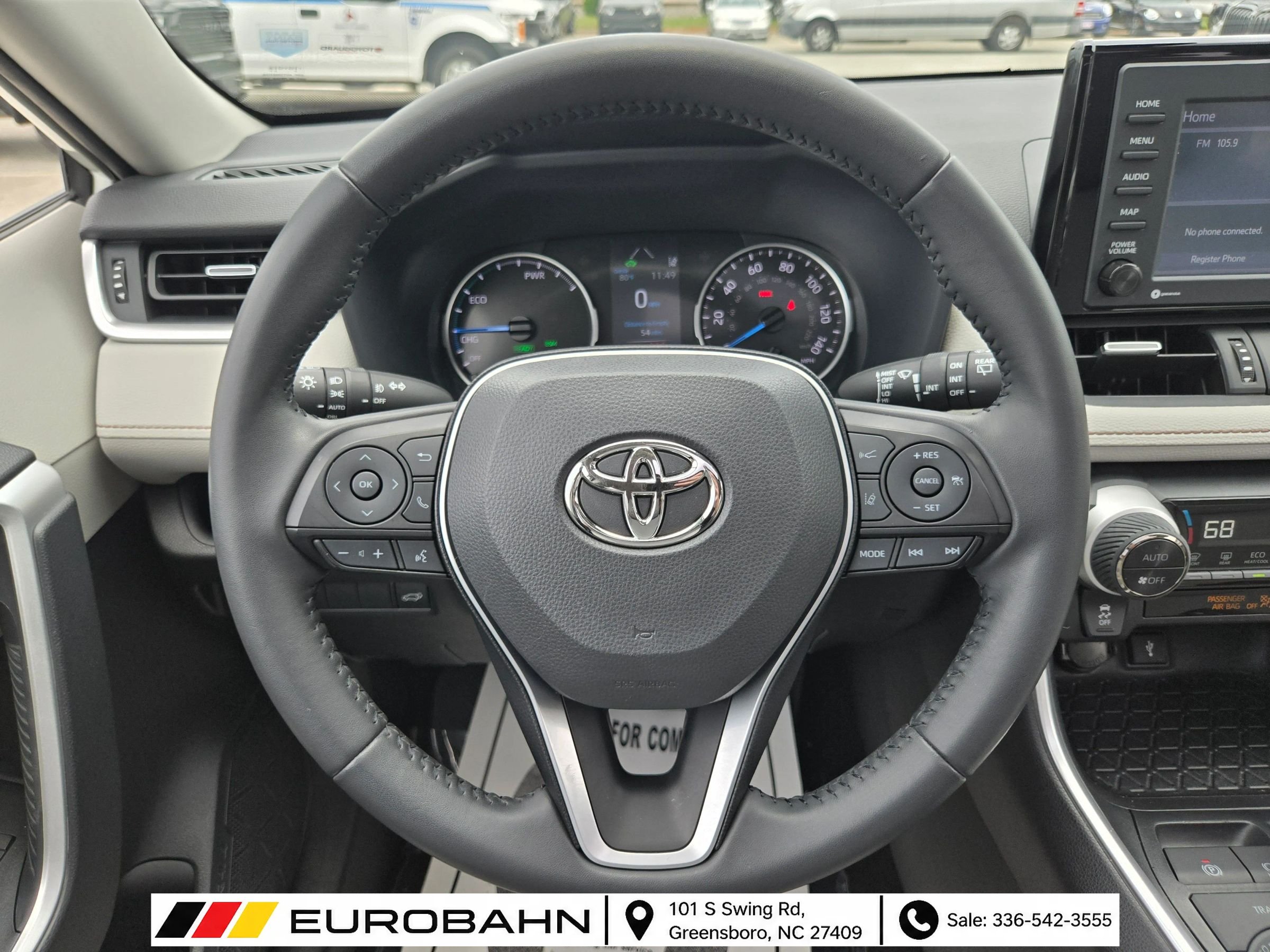 Used 2022 Toyota RAV4 XLE Premium AWD/4WD image 13